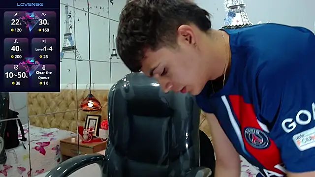 SkinnyBoy  online show from February 2, 6:42 pm