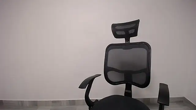 present the magic online show from March 8, 10:13 pm