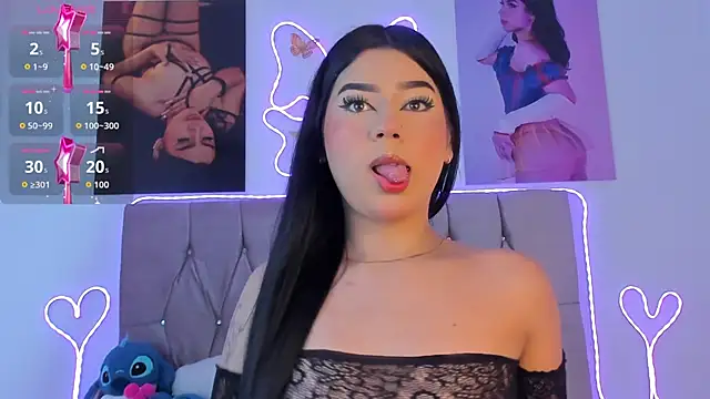 Ashley piinkk  online show from April 24, 10:28 am