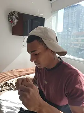 Jhonyblack 1 online show from March 1, 1:46 pm