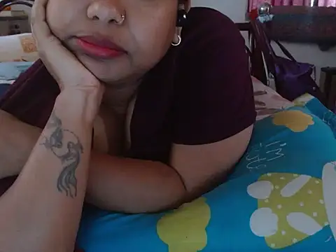 Snapshot of TASHa009 chatting on March 3, 9:00 am TASHa009 online show from March 3, 9:00 am