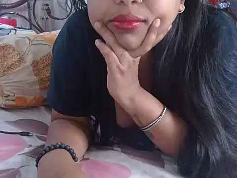 Snapshot of TASHa009 chatting on March 6, 5:35 am TASHa009 online show from March 6, 5:35 am