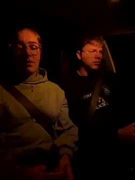 Snapshot of xX_HotCouple_Xx chatting on December 2, 6:21 pm xX HotCouple Xx online show from December 2, 6:21 pm