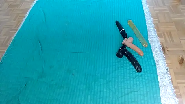 Snapshot of Sexmastre12 chatting on October 17, 2:30 pm Sexmastre12 online show from October 17, 2:30 pm