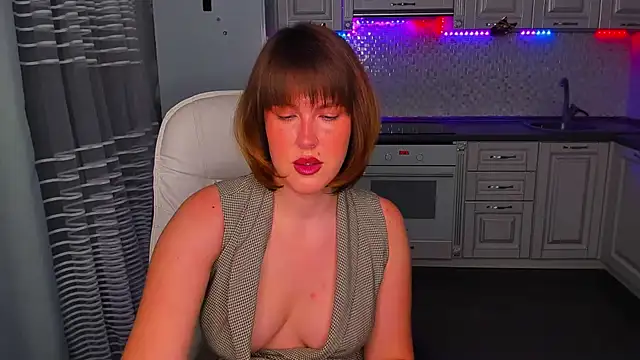 Snapshot of mirrorofsoul chatting on December 24, 4:33 am mirrorofsoul online show from December 24, 4:33 am