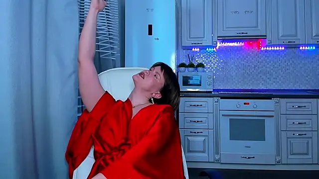 Snapshot of mirrorofsoul chatting on March 6, 8:30 am mirrorofsoul online show from March 6, 8:30 am