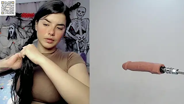 Snapshot of Tamaraa_wet chatting on November 3, 2:57 am Tamaraa wet online show from November 3, 2:57 am