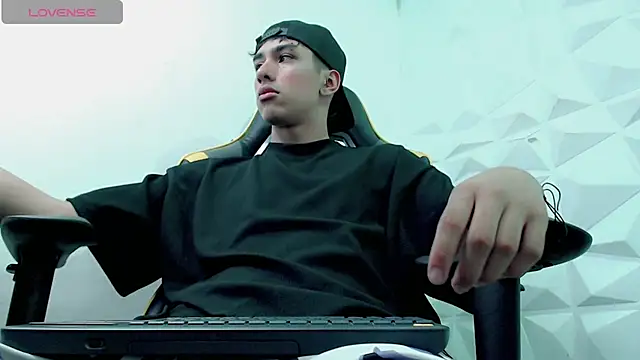 Jake tripp online show from December 20, 3:25 am