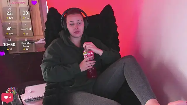 bonnie moon  online show from March 2, 5:09 pm