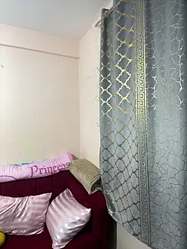 mari layali online show from April 6, 11:05 pm