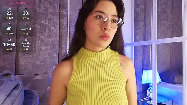 Susa1userma  online show from April 21, 11:38 am