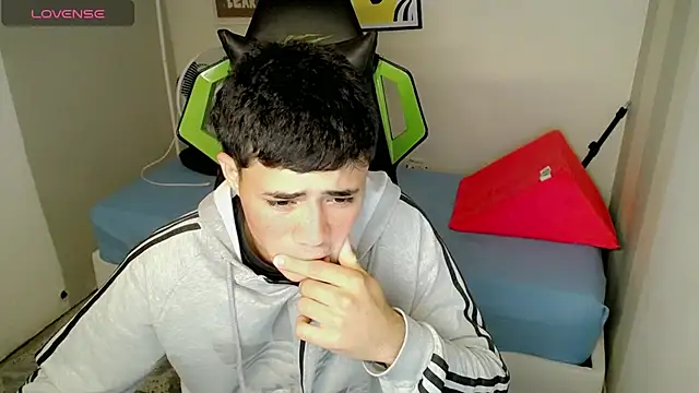 bby santi online show from November 28, 1:36 pm