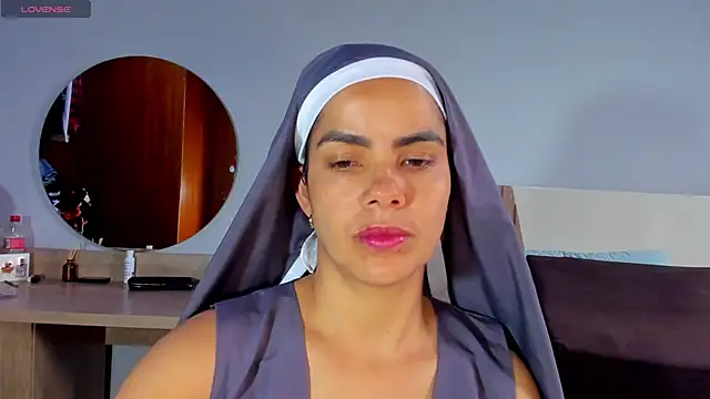 ClaraMariaMon online show from March 13, 1:18 pm