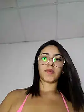 LuluzYPiero online show from December 20, 12:08 am