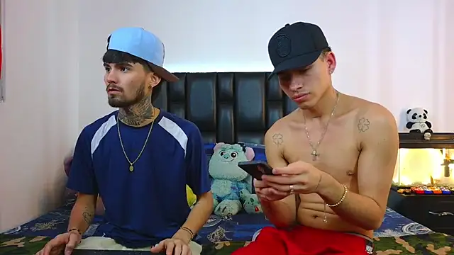 Brutal Sex Fucking online show from April 25, 4:37 am