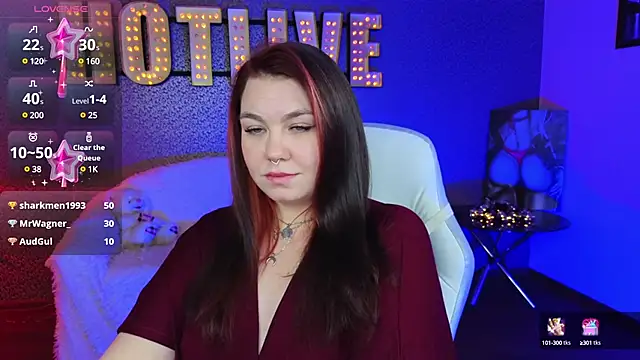 Snapshot of Lilumytrend chatting on December 8, 9:46 am Lilumytrend online show from December 8, 9:46 am