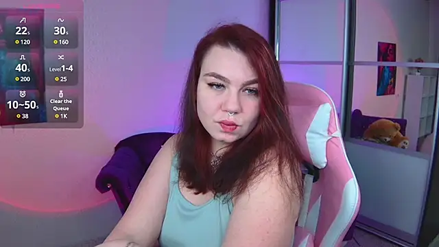 Snapshot of Lilumytrend chatting on December 28, 12:24 pm Lilumytrend online show from December 28, 12:24 pm