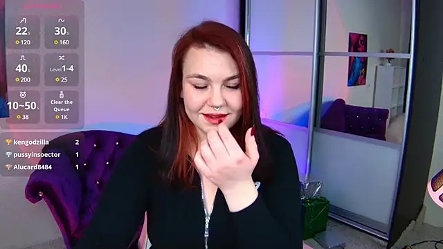 Snapshot of Lilumytrend chatting on January 21, 3:54 pm Lilumytrend online show from January 21, 3:54 pm