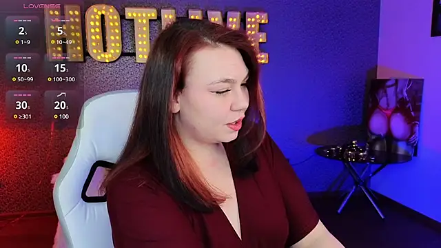 Snapshot of Lilumytrend chatting on January 26, 6:17 am Lilumytrend online show from January 26, 6:17 am