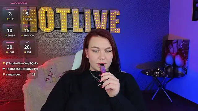 Snapshot of Lilumytrend chatting on February 6, 6:56 pm Lilumytrend online show from February 6, 6:56 pm