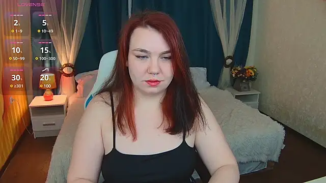 Snapshot of Lilumytrend chatting on February 11, 12:16 pm Lilumytrend online show from February 11, 12:16 pm