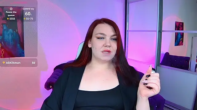 Snapshot of Lilumytrend chatting on March 4, 3:48 pm Lilumytrend online show from March 4, 3:48 pm