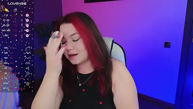 Snapshot of Lilumytrend chatting on September 14, 6:12 am Lilumytrend online show from September 14, 6:12 am