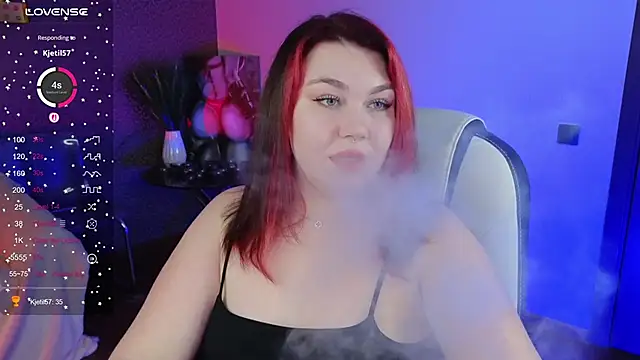 Snapshot of Lilumytrend chatting on October 23, 12:15 pm Lilumytrend online show from October 23, 12:15 pm