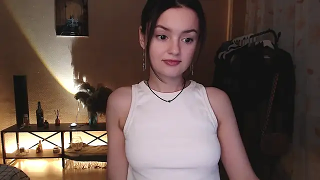 CuteRuby99 online show from February 13, 4:39 pm