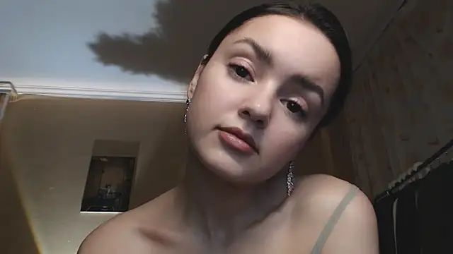 CuteRuby99 online show from November 13, 3:55 pm