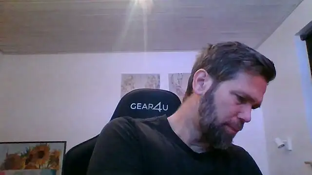 Gotta1 online show from November 25, 3:34 pm