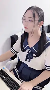 Snapshot of JiangXiaoxue chatting on October 29, 11:23 am JiangXiaoxue online show from October 29, 11:23 am