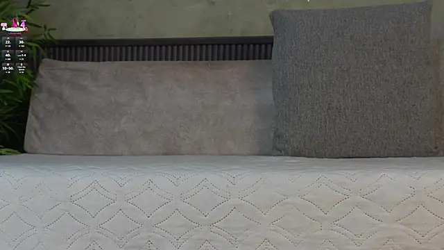 Will Hendrix online show from April 12, 11:04 am