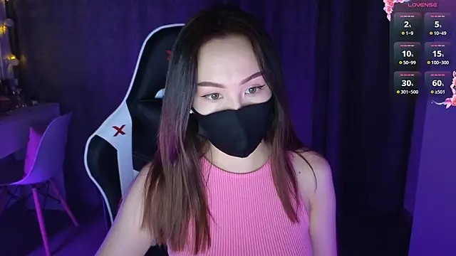 Snapshot of malady_ chatting on January 2, 5:18 pm malady online show from January 2, 5:18 pm