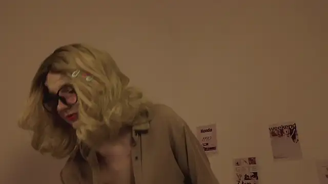 MariMaddison online show from March 2, 7:23 pm