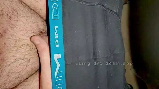 Snapshot of colomerxx666 chatting on June 13, 12:08 am colomerxx666 online show from June 13, 12:08 am