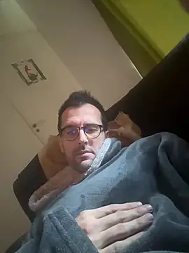 Snapshot of byakkotorra chatting on March 2, 10:35 am byakkotorra online show from March 2, 10:35 am