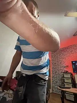 Nikolaiyy online show from April 9, 9:53 pm