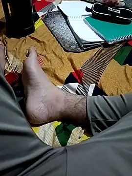 Naresh00766 online show from December 20, 2:46 pm