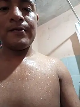 Snapshot of Roysitobebe_ chatting on December 19, 7:54 pm Roysitobebe online show from December 19, 7:54 pm