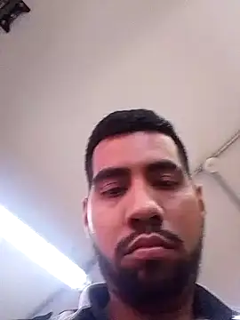 Snapshot of EnriquePersian197 chatting on January 20, 3:28 pm EnriquePersian197 online show from January 20, 3:28 pm