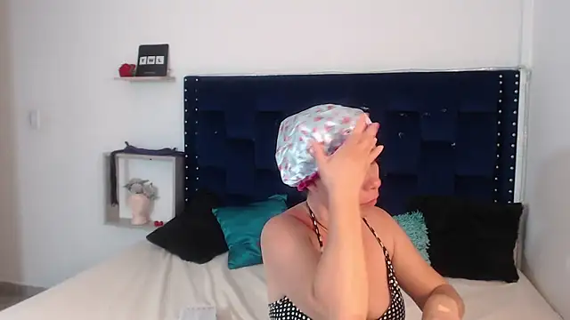 ARTEMIZA LOVE  online show from February 24, 12:16 pm