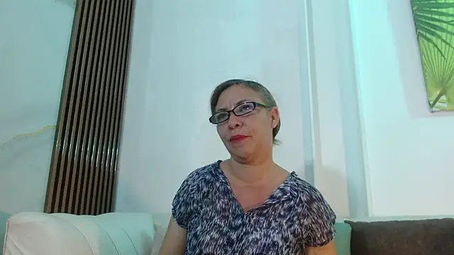 ARTEMIZA LOVE  online show from October 17, 12:41 pm