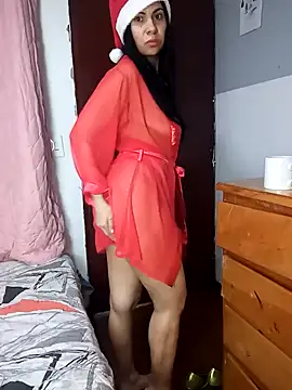 Snapshot of saralunabella chatting on December 24, 1:59 am saralunabella online show from December 24, 1:59 am