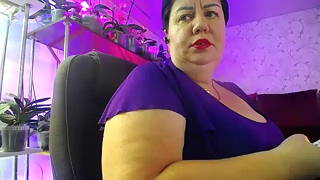  Sweet Woman online show from November 20, 7:52 am