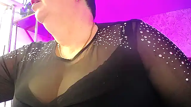  Sweet Woman online show from January 13, 5:46 am