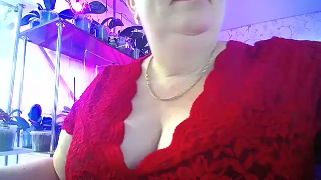  Sweet Woman online show from June 11, 6:44 am