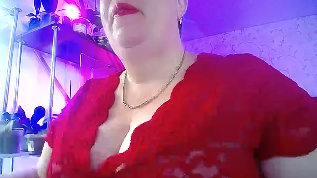 Sweet Woman online show from July 8, 5:45 am