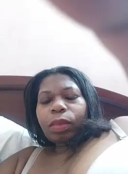 Snapshot of chocolatesexi2 chatting on October 4, 5:16 am chocolatesexi2 online show from October 4, 5:16 am