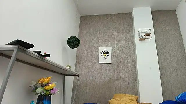 Steven x94 online show from March 10, 6:45 pm